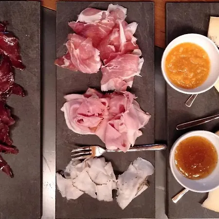 Nocleg ze śniadaniem Nuit A Pleiney 3*