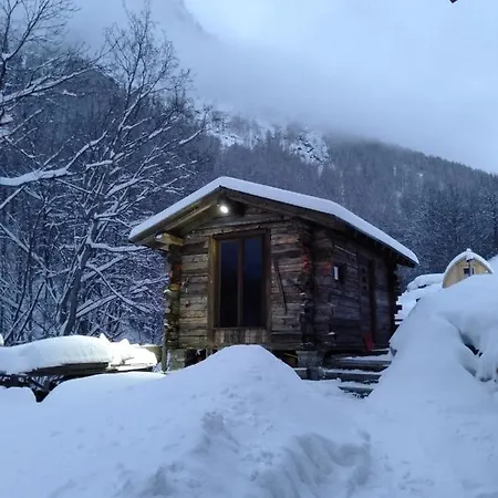Nuit A Pleiney Bed & Breakfast Saint-Rhemy-En-Bosses