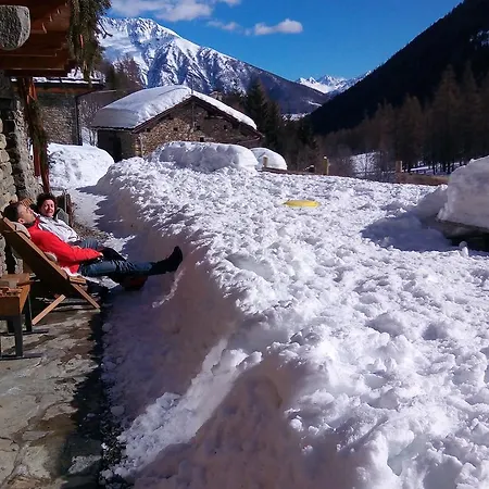 Nocleg ze śniadaniem Nuit A Pleiney 3*