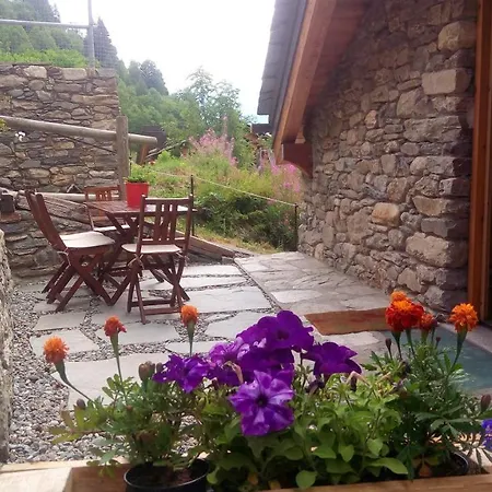 Nuit A Pleiney 3* Saint-Rhemy-En-Bosses