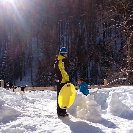 Nuit A Pleiney Nocleg ze śniadaniem 3*