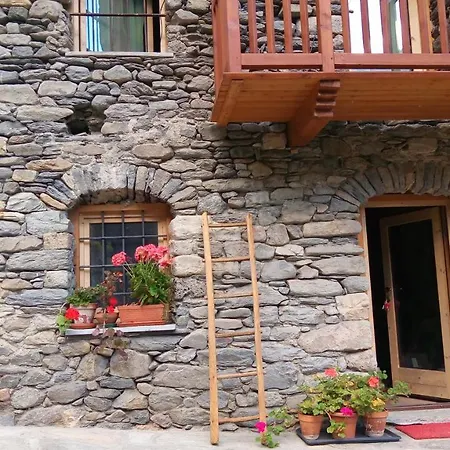 Nuit A Pleiney Nocleg ze śniadaniem 3*